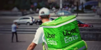 Můžeš v Uber Eats platit hotově? Ano, a tady je návod, jak na to