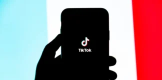 Jak vymazat mezipaměť TikTok na iPhonu