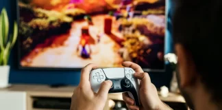 Jak připojit gamepad k televizoru Samsung Smart TV