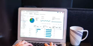 Jak vložit zaškrtávací políčko do Dokumentů Google